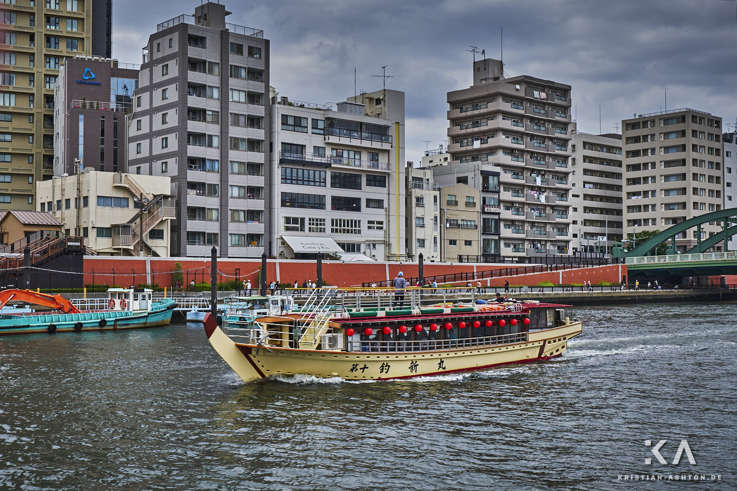 Tokio Hafen- und Kanalfahrt